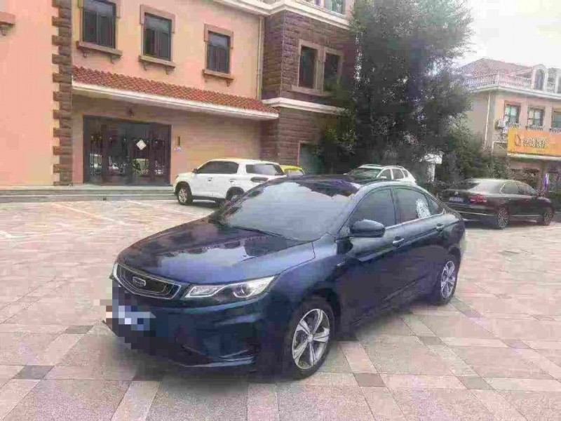 青岛19年吉利帝豪2