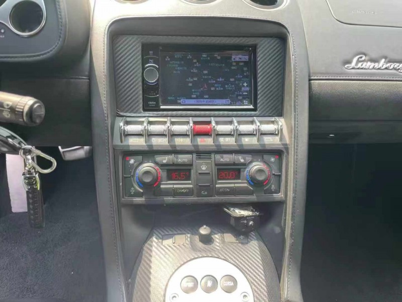 深圳13年兰博基尼LP560-47