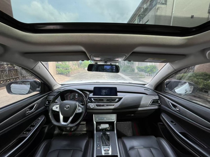 东莞21年长安汽车CS753