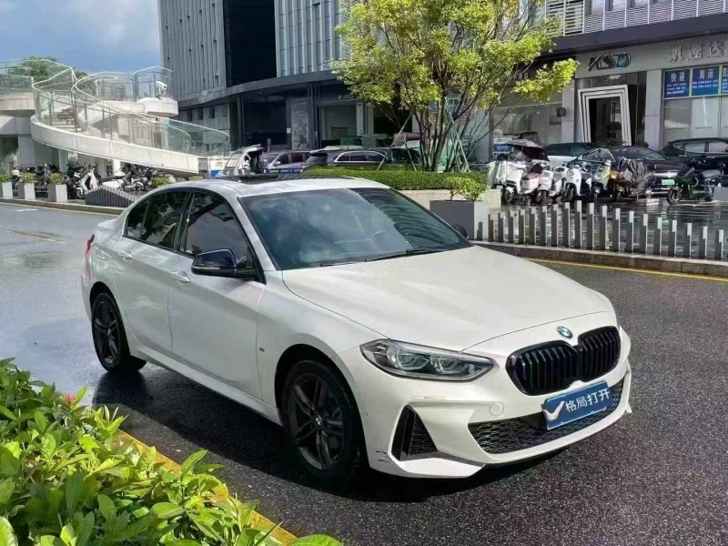 深圳24年宝马1系2