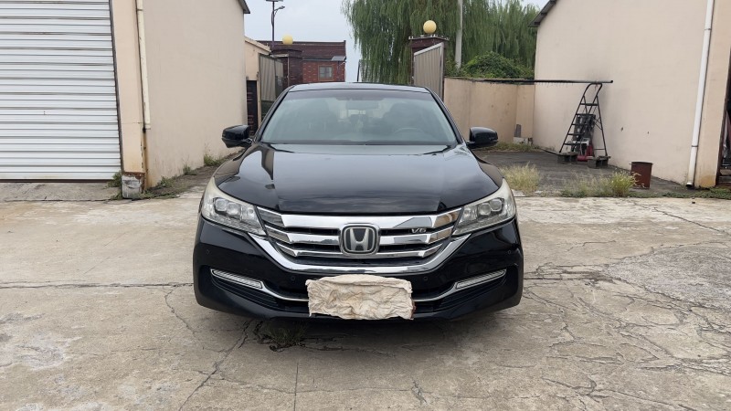 湖州14年本田雅阁1