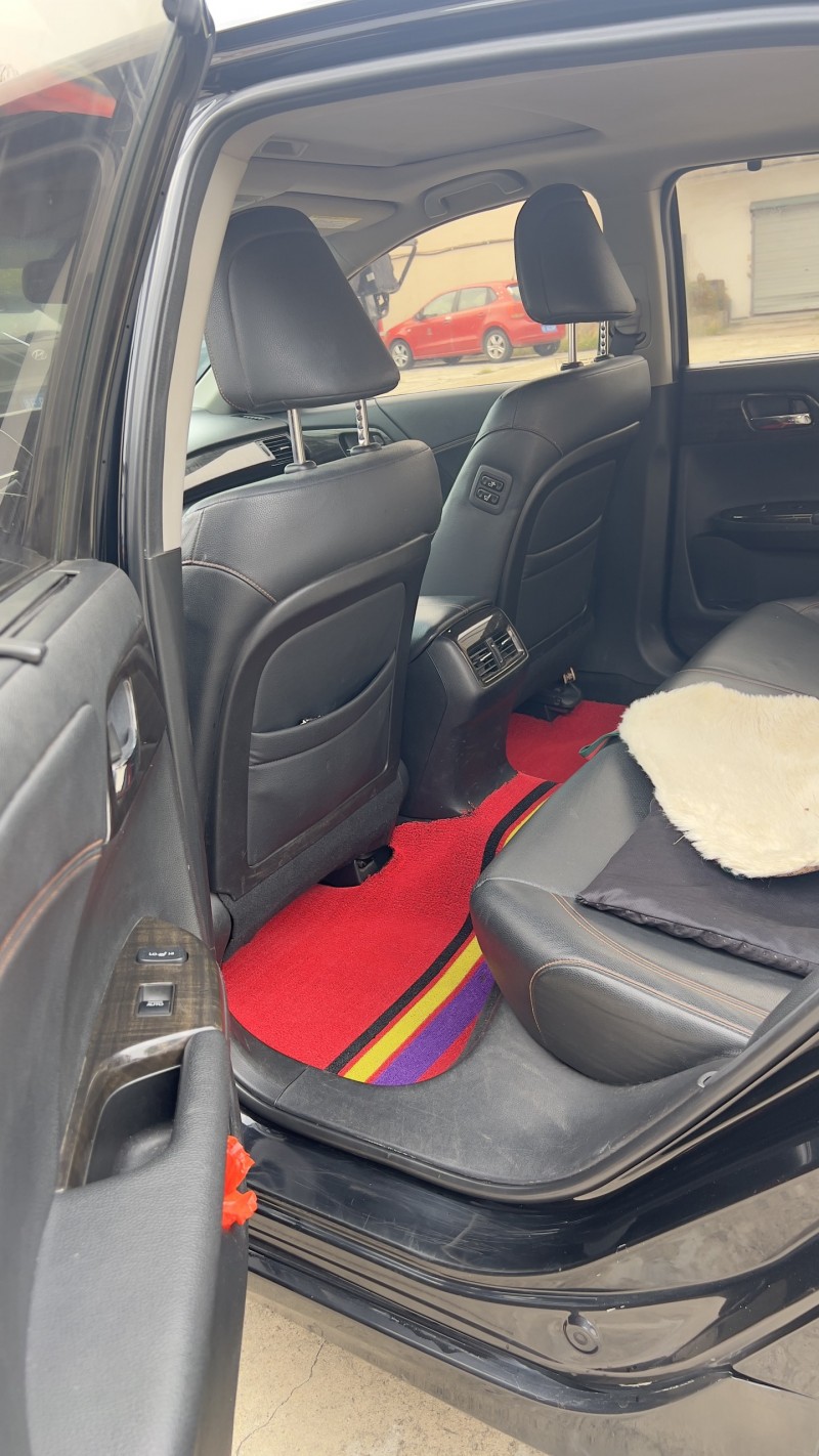 湖州14年本田雅阁5