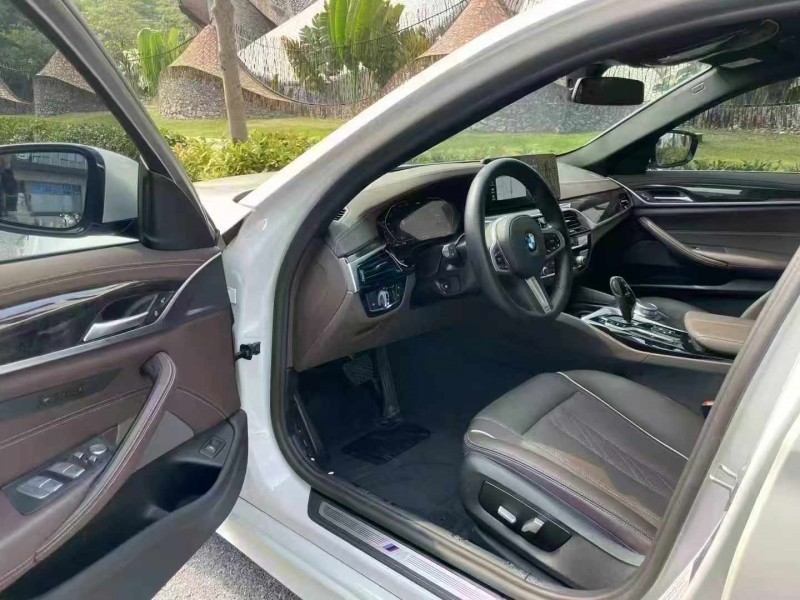 深圳21年宝马5系6