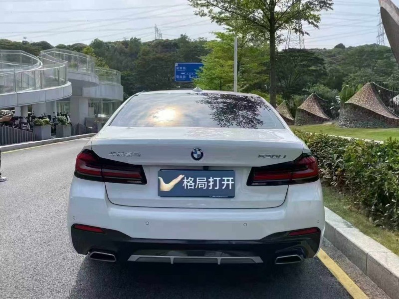深圳21年宝马5系9