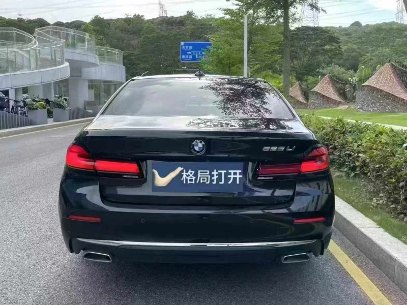 深圳21年宝马5系9