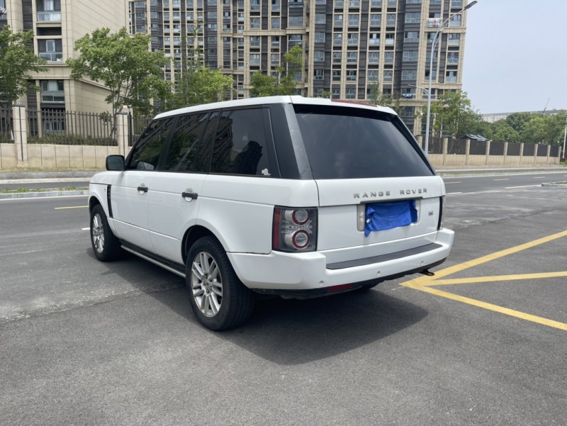 兰州11年路虎揽胜行政9