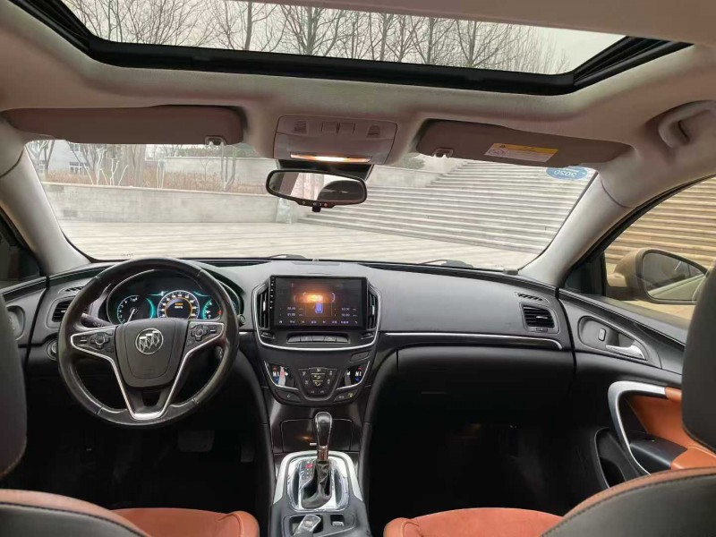 青岛16年别克君威6