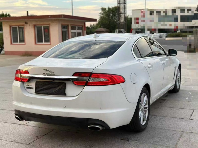 青岛15年捷豹XF7