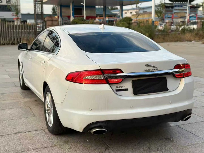 青岛15年捷豹XF8