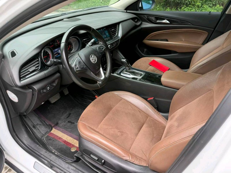 徐州19年别克君威9