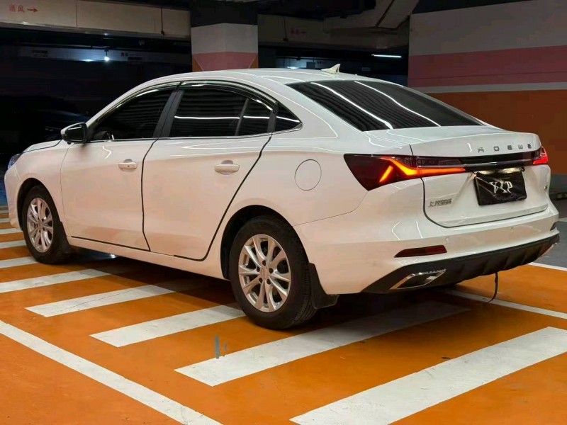 长沙25年荣威i58