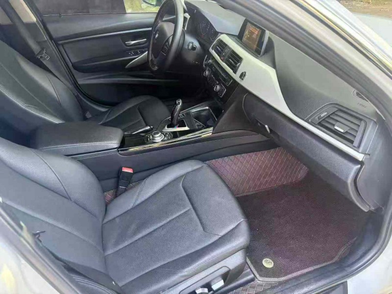 保定16年宝马3系4