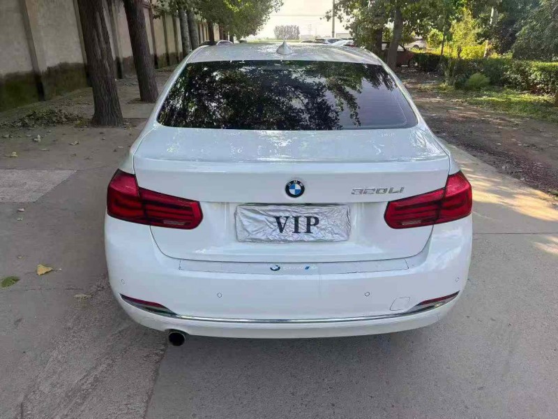 保定16年宝马3系9