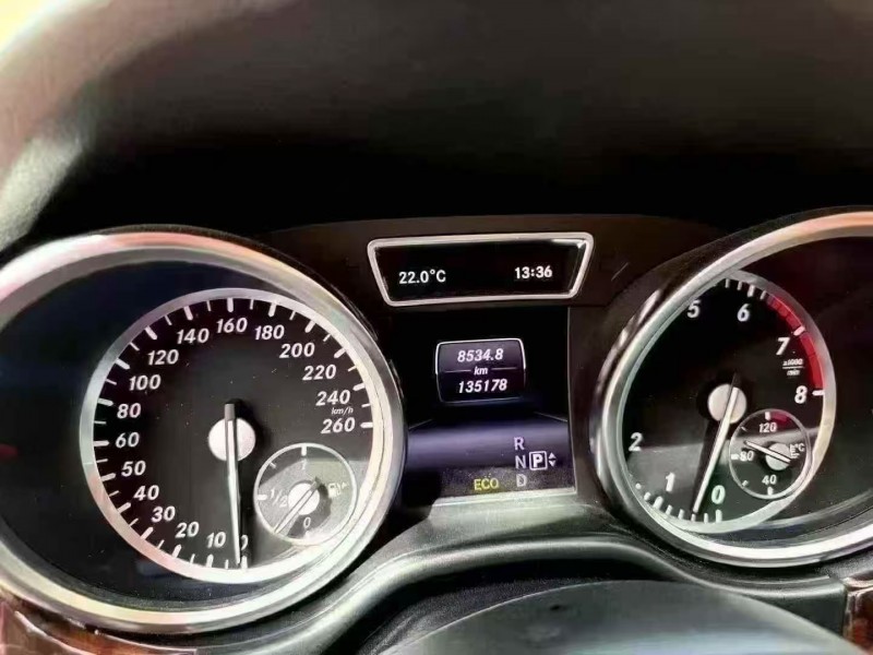 济南14年奔驰ML6