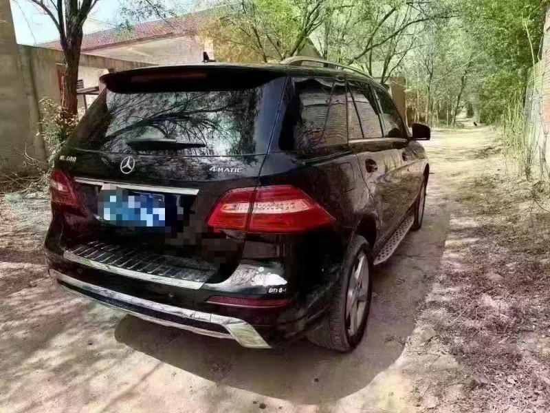 济南14年奔驰ML8