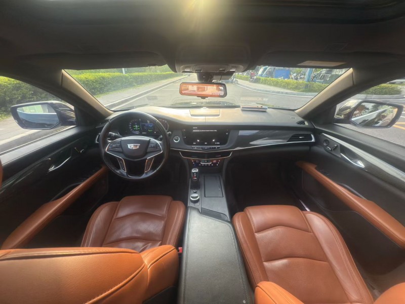 东莞19年凯迪拉克CT66