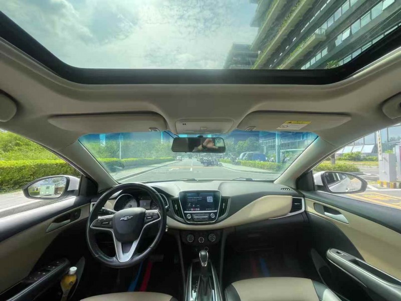 东莞21年雪佛兰科鲁泽5