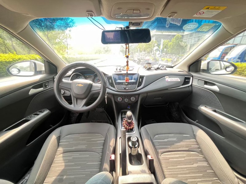 东莞19年雪佛兰科沃兹5