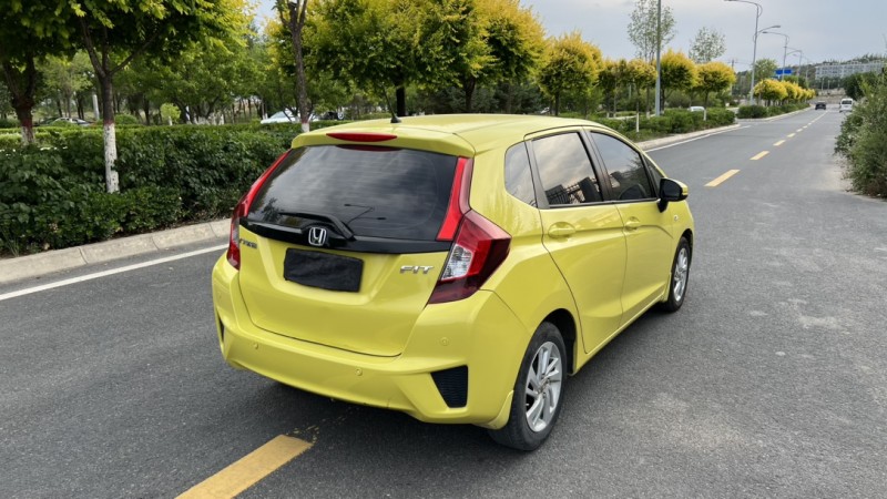 兰州17年本田飞度9