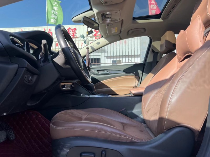 兰州17年别克君威3