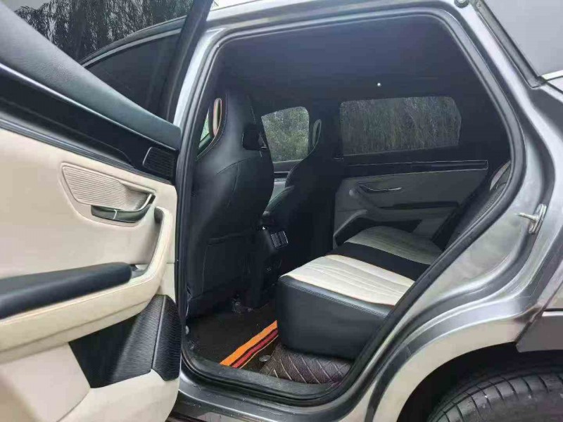 咸阳23年比亚迪宋6