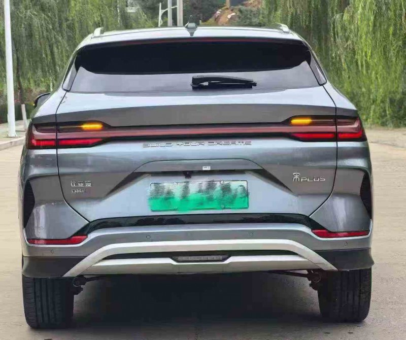 咸阳23年比亚迪宋9