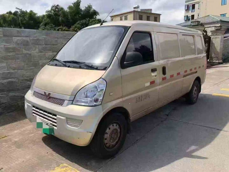 深圳23年五菱汽车荣光2