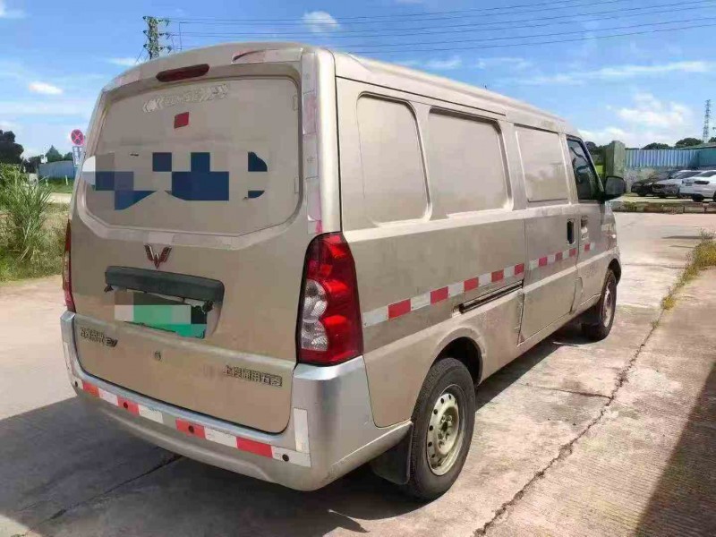 深圳23年五菱汽车荣光7