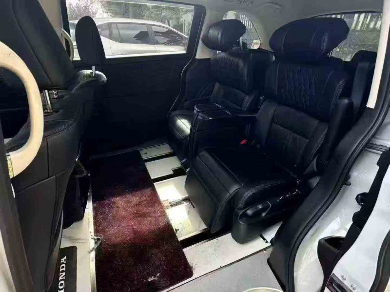 南通24年本田艾力绅5