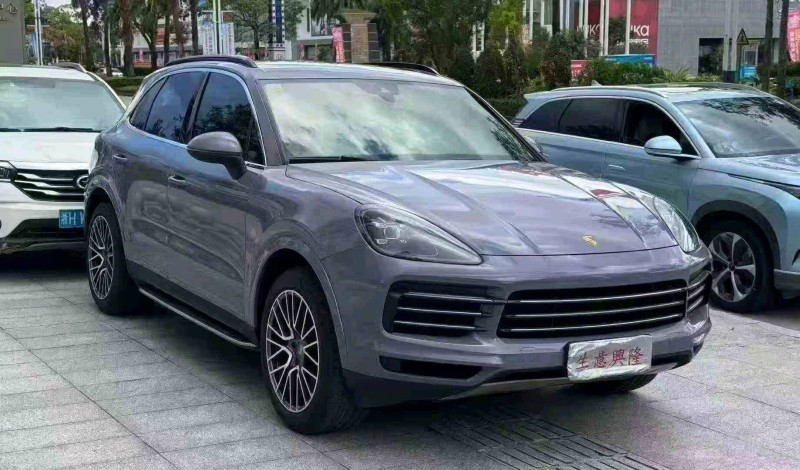 汕头19年保时捷卡宴3