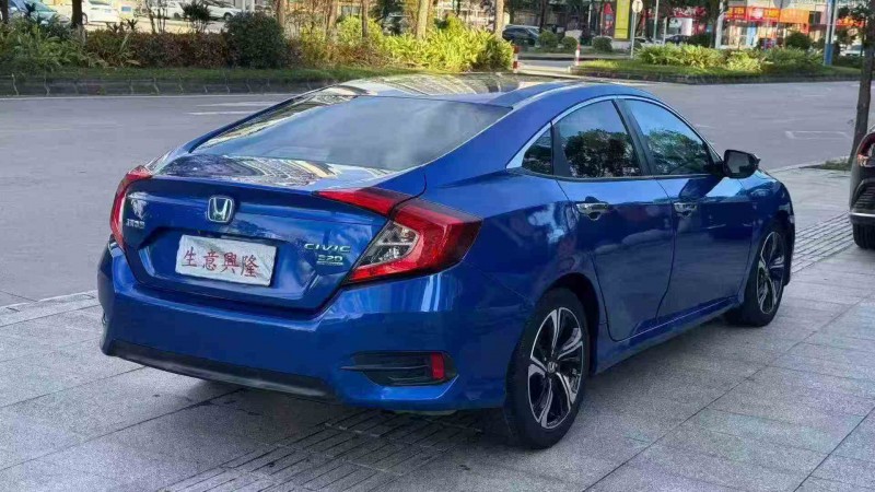 深圳18年本田思域6