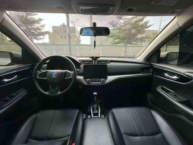 汕头20年本田享域4