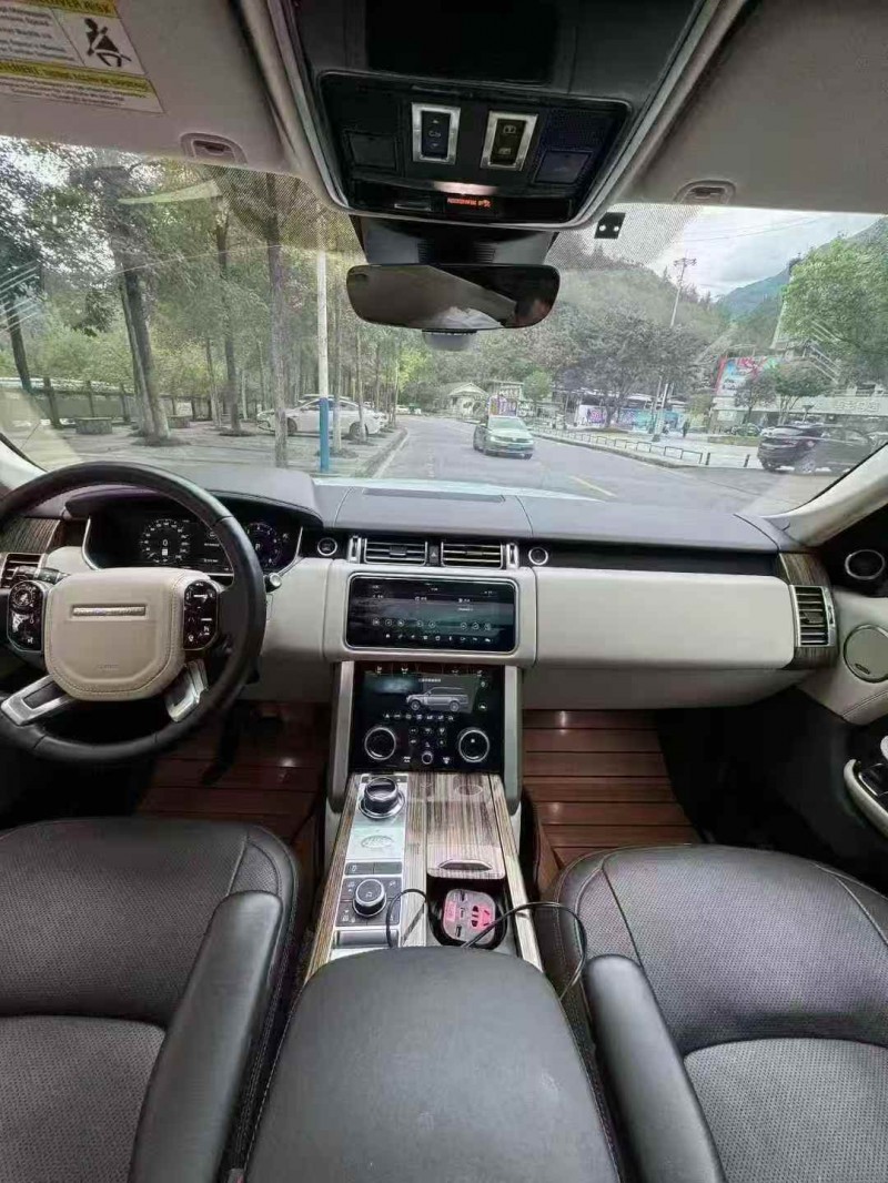 重庆20年路虎揽胜4