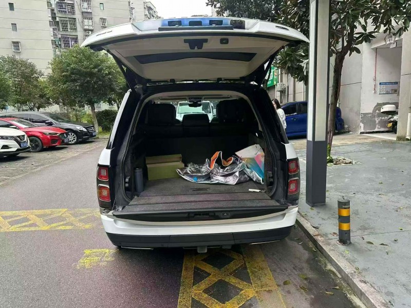 重庆20年路虎揽胜6