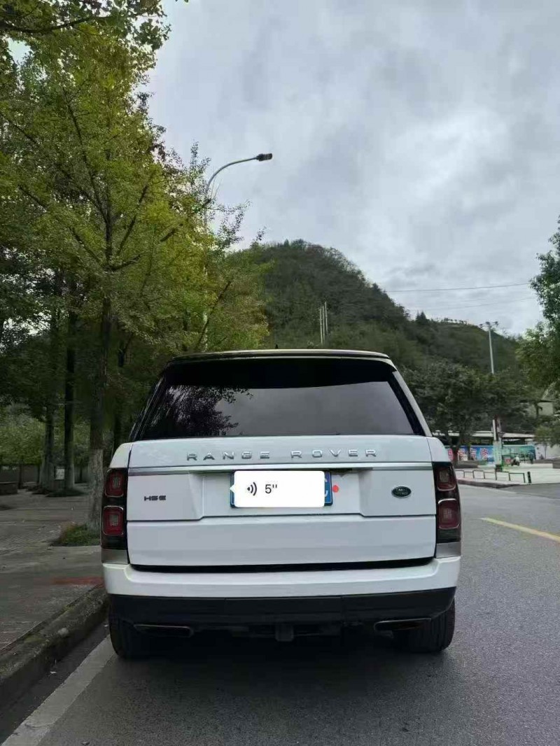 重庆20年路虎揽胜9