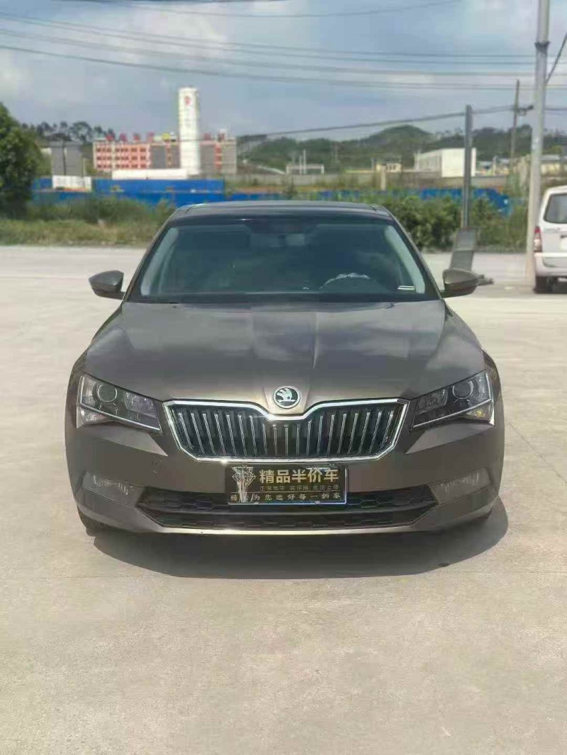 柳州19年斯柯达速派1