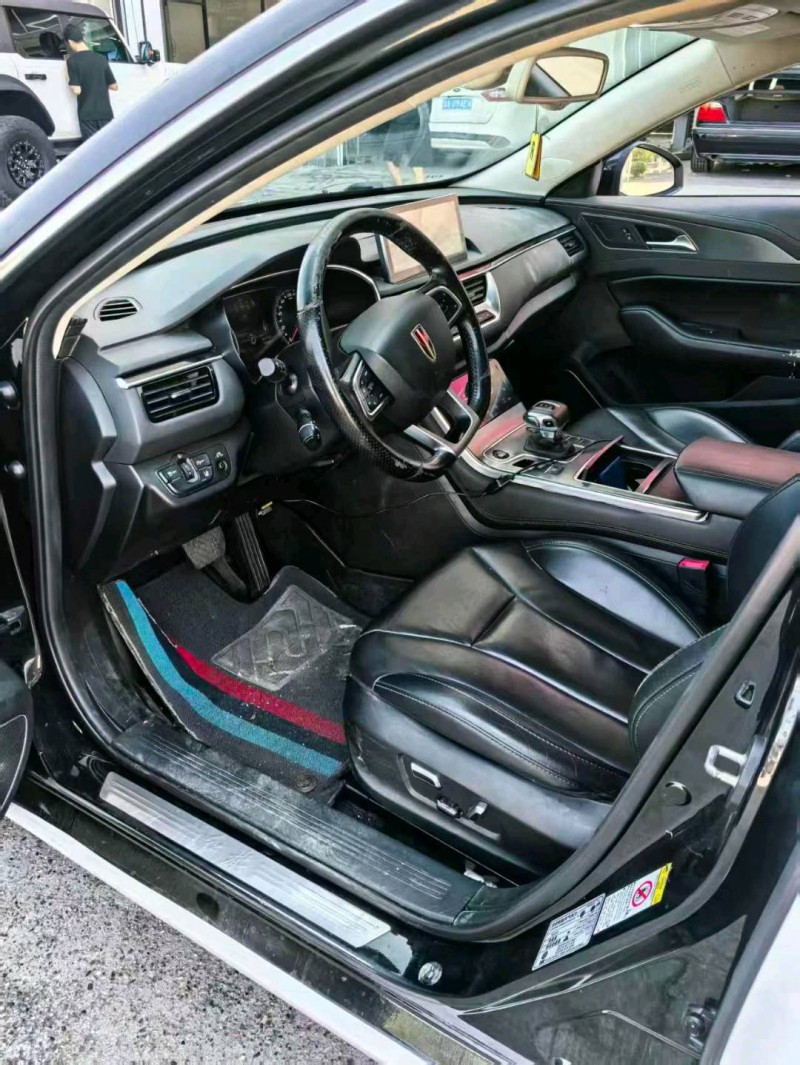 台州21年红旗H56