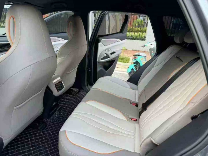 桂林24年比亚迪宋9