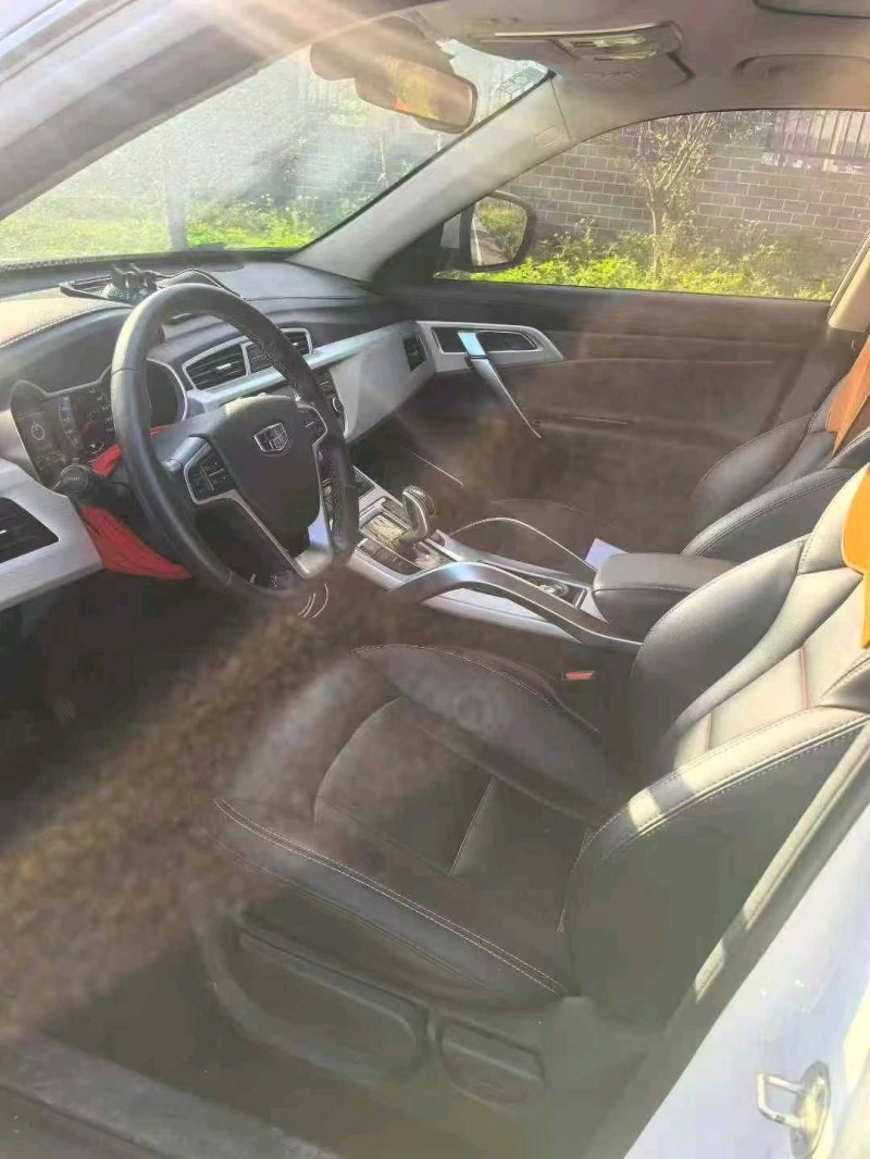 台州19年吉利博越4