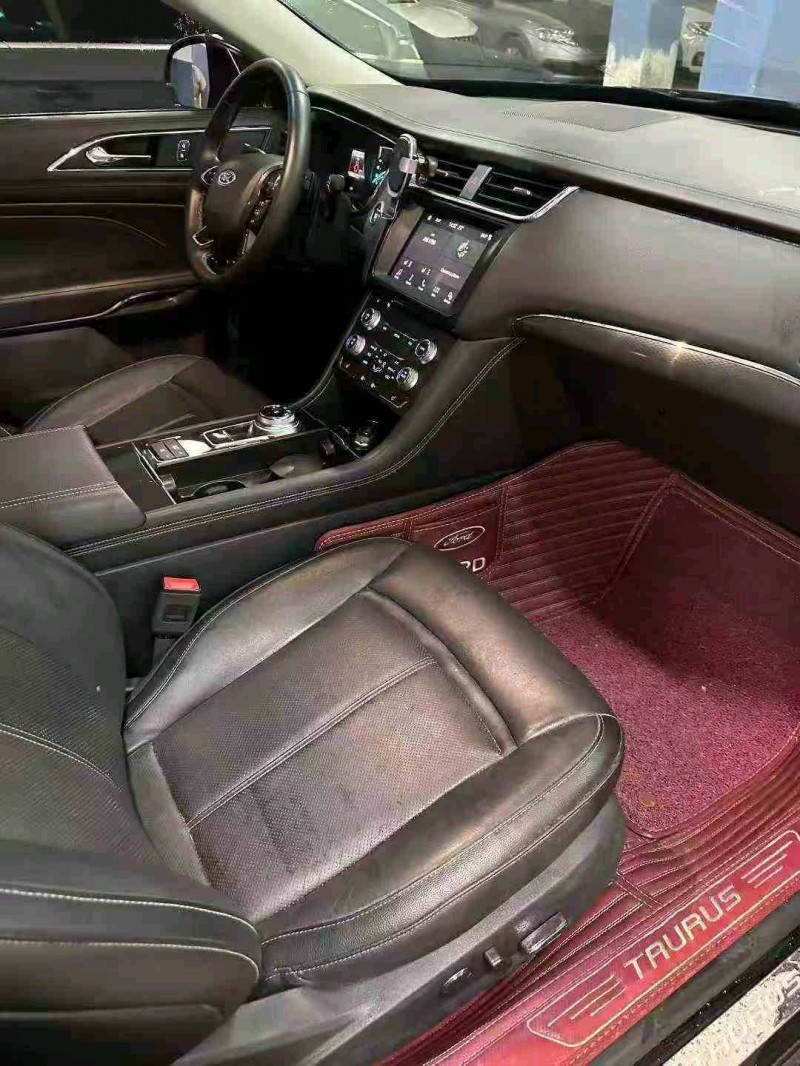 六盘水18年福特金牛座6