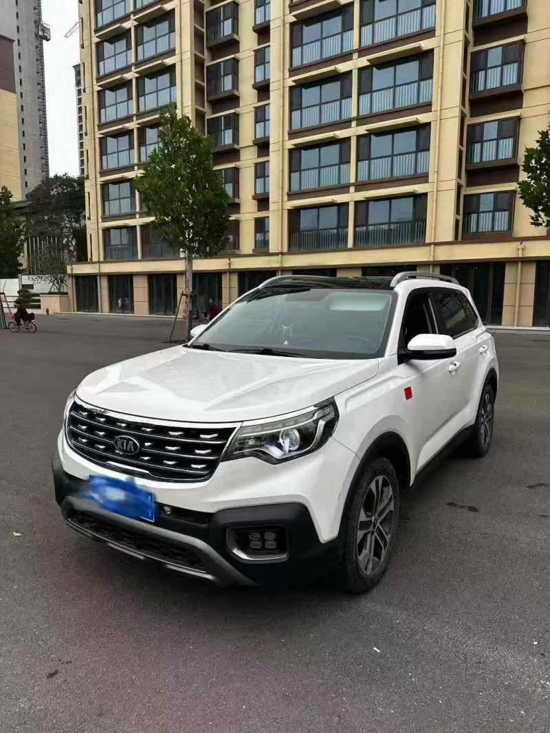 枣庄18年起亚智跑2