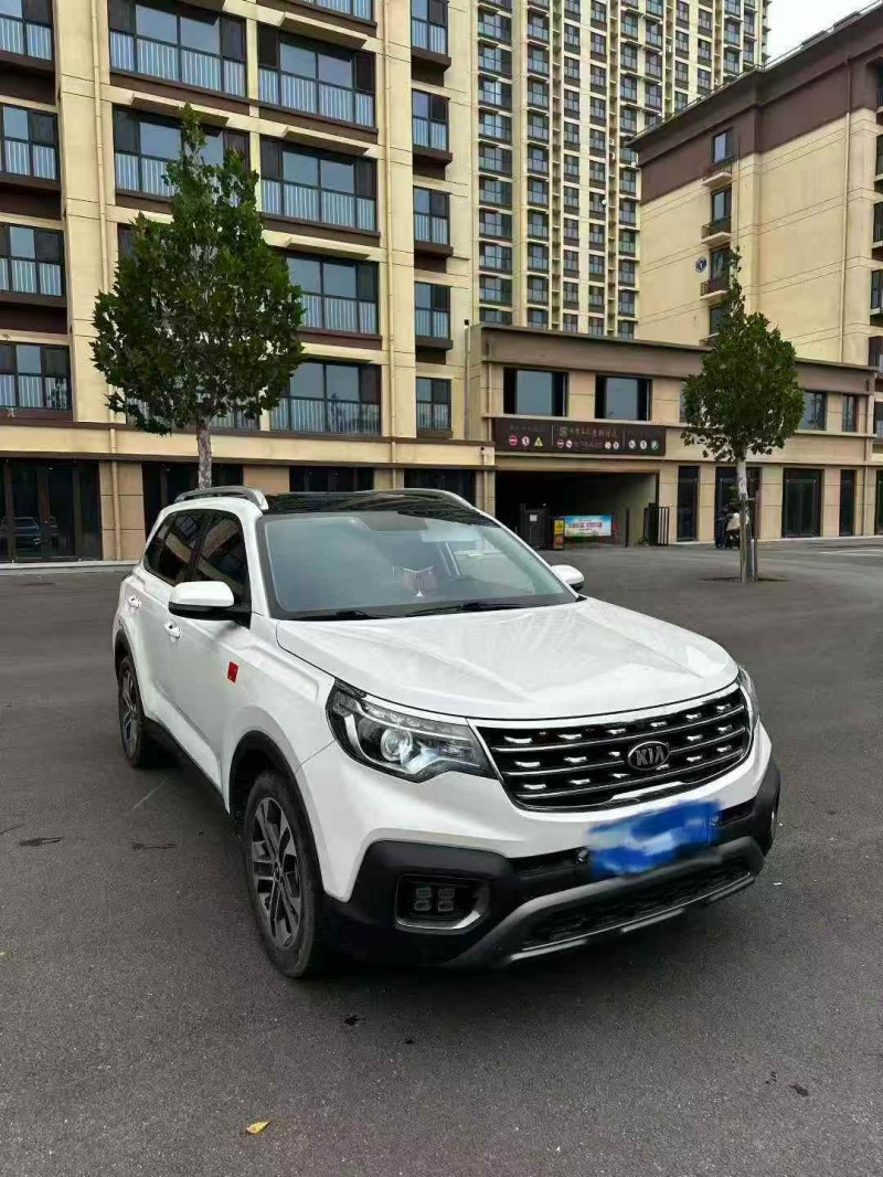 枣庄18年起亚智跑3