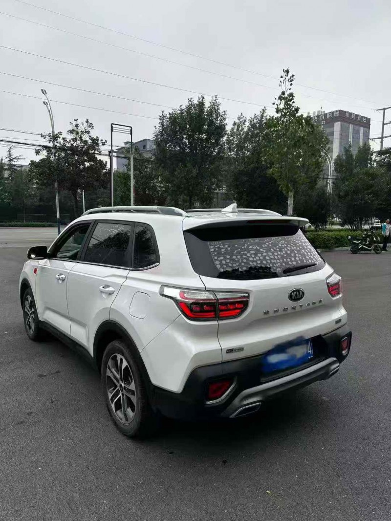 枣庄18年起亚智跑8