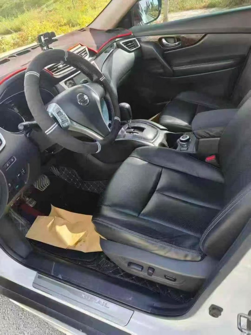 郑州17年日产奇骏8