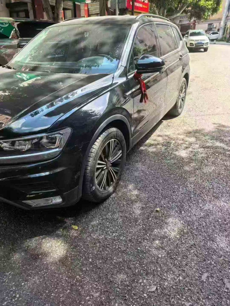 贵阳20年大众途观3