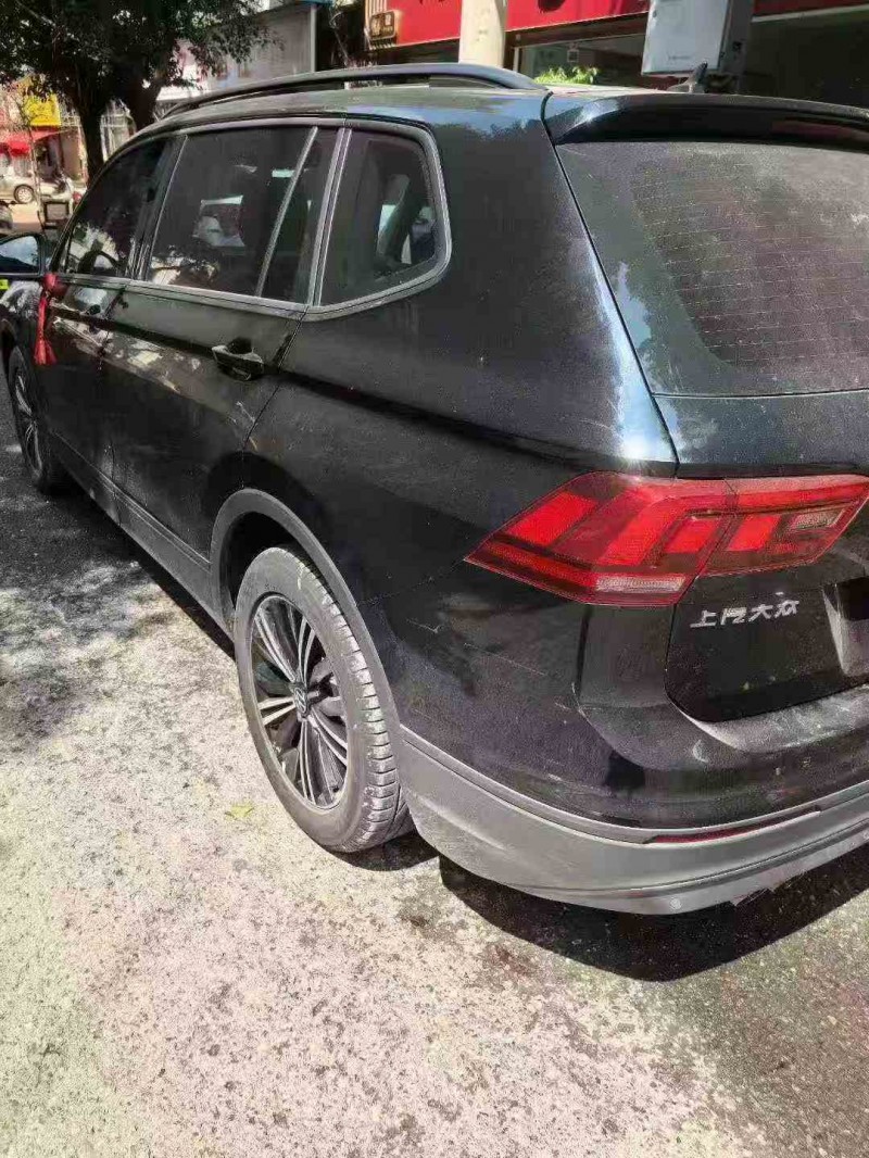 贵阳20年大众途观7