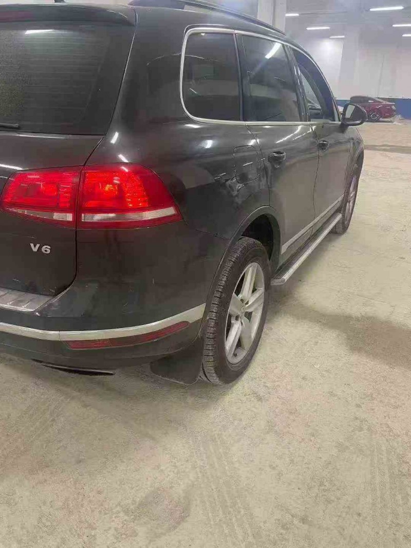 贵阳18年大众途锐8