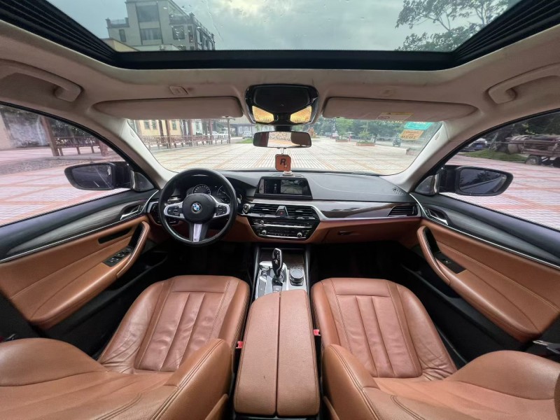 汕头18年宝马5系7