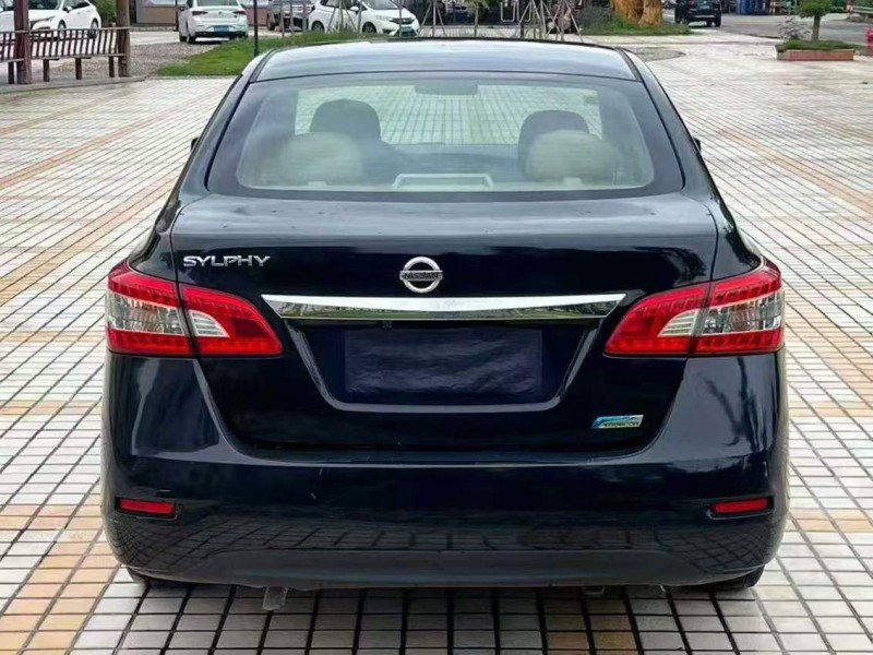 汕头16年日产轩逸9