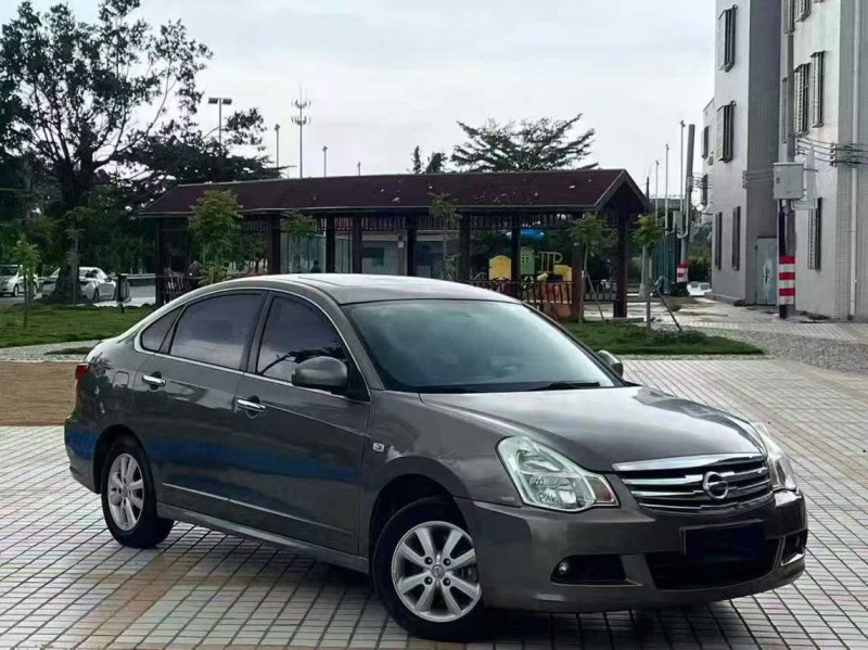 汕头16年日产轩逸2